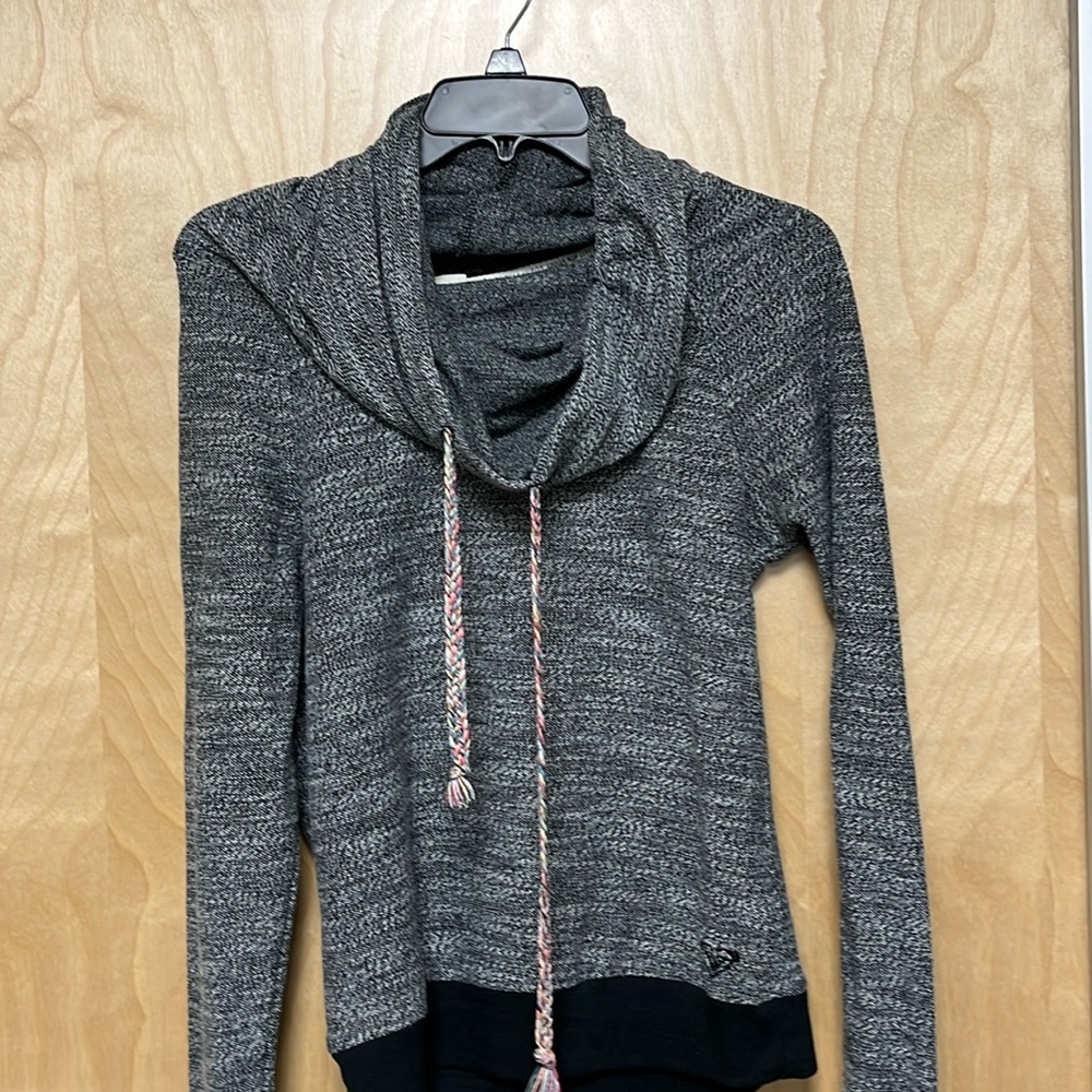 Extra small black ROXY long sleeve sweatshirt